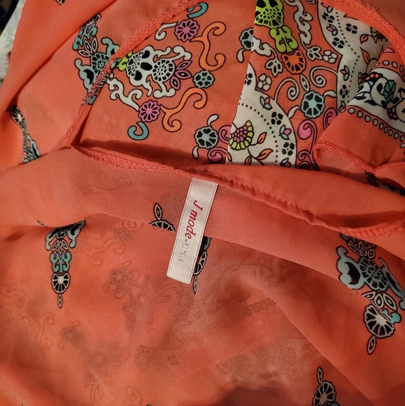Coral Print Cape Sleeve Top - Picture 2 of 2